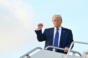 Trump's week in review: Middle East trip, trade deal with China, investigating the abortion pill 